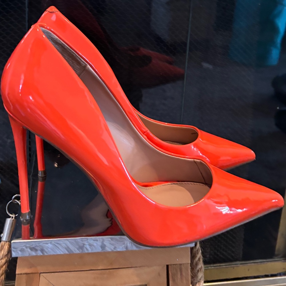 Steve Madden Daisie Patent Leather Stiletto Pumps